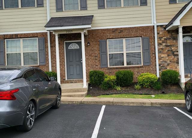 Property at 2005 Pinecrest Dr, Nashville, TN 37211, 2 beds, 2.5 baths
