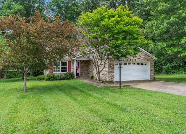 Property at 7352 Hidden Lake Cir, Fairview, TN 37062, 3 beds, 2 baths