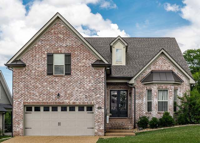 Property at 242 Hutch Ct, Gallatin, TN 37066, 4 beds, 3 baths