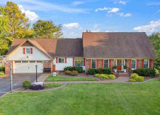 Property at 5013 Baker Rd, Murfreesboro, TN 37129, 5 beds, 4.5 baths