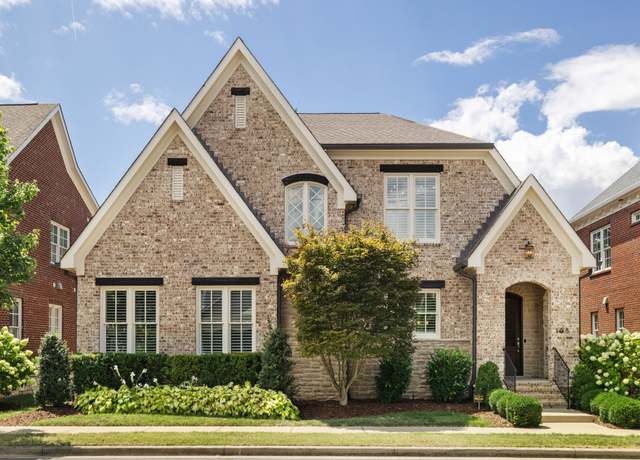 Property at 108 Ransom Ave, Nashville, TN 37205, 4 beds, 3.5 baths