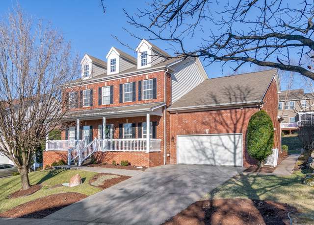 Property at 1126 Waverly Pl, Franklin, TN 37067, 4 beds, 2.5 baths