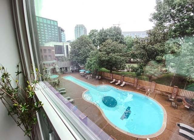 Property at 11 Music Sq E #203, Nashville, TN 37203, 1 bed, 1 bath