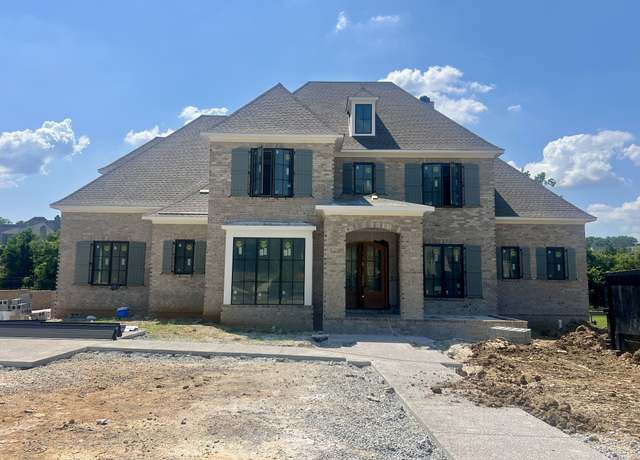 Property at 1733 Briarmont Pl, Brentwood, TN 37027, 5 beds, 5.5 baths