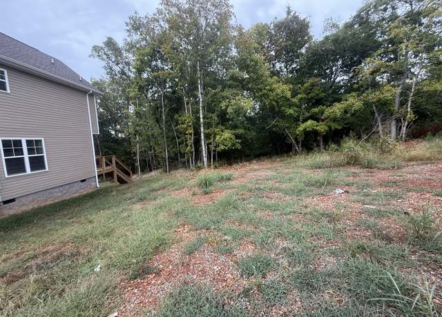 Property at 194 Oak St, Clarksville, TN 37042