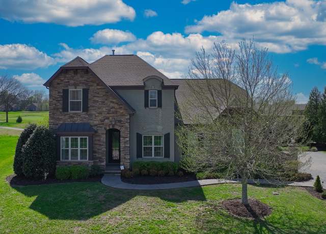 Property at 1496 Foxland Blvd, Gallatin, TN 37066, 4 beds, 3.5 baths