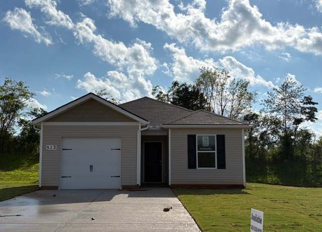 Property at 512 Cloudland Dr, Portland, TN 37148, 3 beds, 2 baths