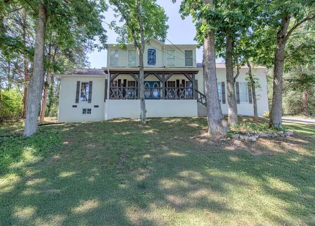 Property at 532 Moncrief Ave, Goodlettsville, TN 37072, 5 beds, 4.5 baths
