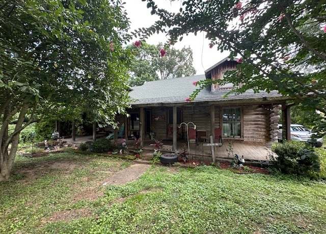 Property at 334 Wismer Rd, Camden, TN 38320, 4 beds, 3.5 baths