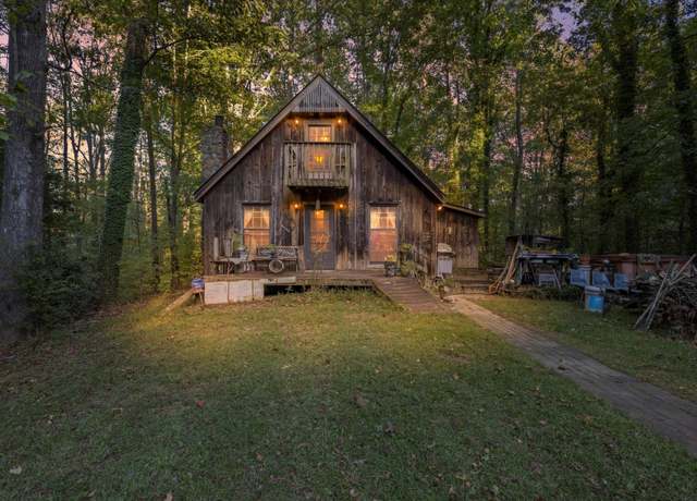 Property at 4177 S Jimmy Dr, Rocky Face, GA 30740, 4 beds, 3 baths