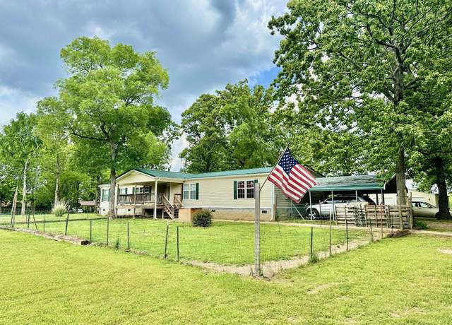 Property at 1650 Warner Bridge Rd, Shelbyville, TN 37160, 3 beds, 2 baths