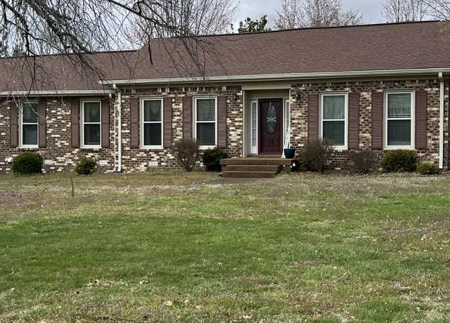 Property at 410 Poplar Pl, Mount Juliet, TN 37122, 3 beds, 3 baths