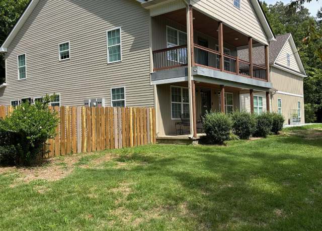 Property at 124 Hayes Fork Creek Rd, Dover, TN 37058, 5 beds, 4 baths