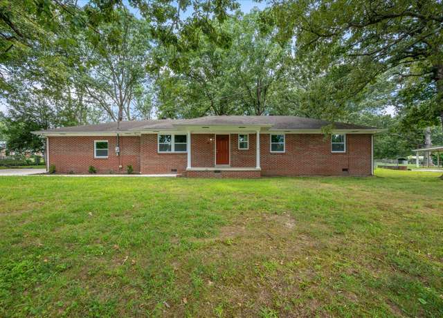 Property at 802 Lowry St, Manchester, TN 37355, 3 beds, 2 baths