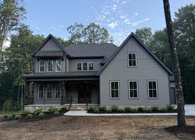 Property at 8467 Bear Paw Trl #101, Signal Mountain, TN 37377, 4 beds, 3.5 baths