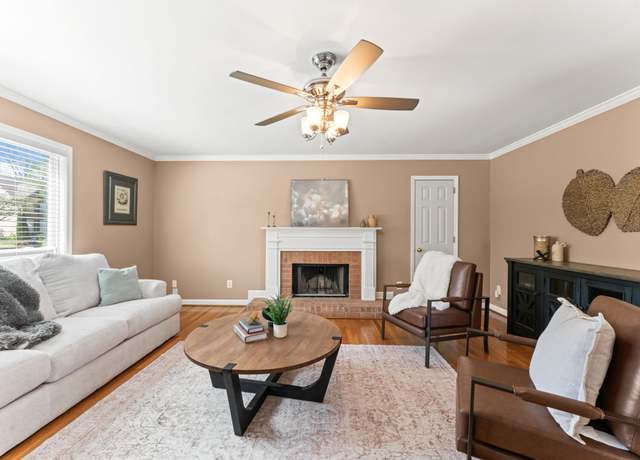 Property at 1680 Witt Hill Dr, Spring Hill, TN 37174, 3 beds, 2.5 baths
