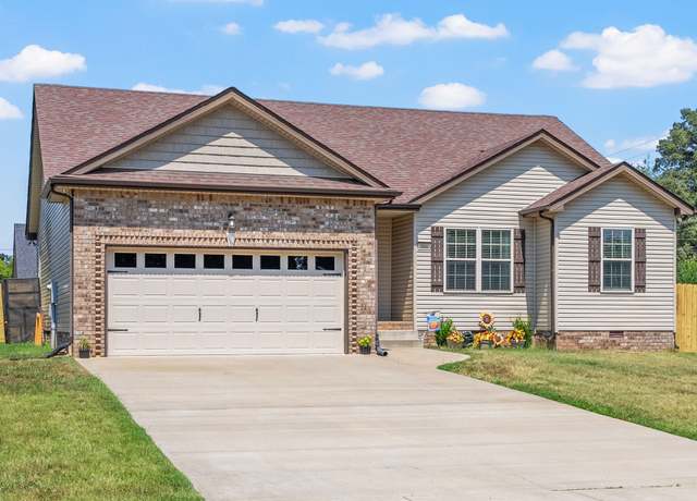 Property at 206 Azalea Dr, Oak Grove, KY 42262, 3 beds, 2 baths