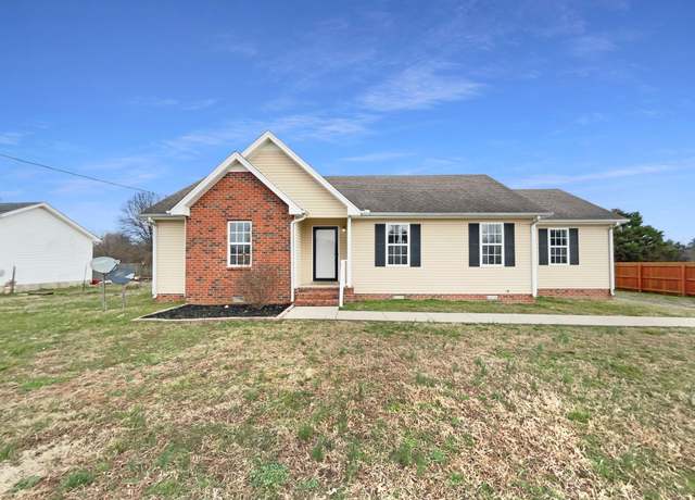 Property at 111 Gateway Dr, Murfreesboro, TN 37127, 3 beds, 2 baths