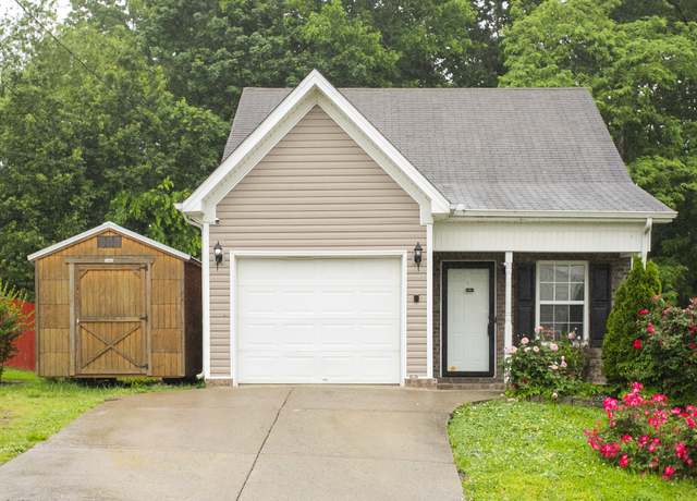 Property at 1543 James Gafford Dr, La Vergne, TN 37086, 3 beds, 2 baths