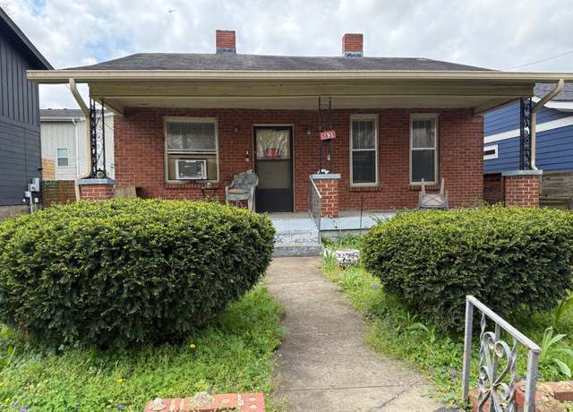 Property at 1831 10th Ave N, Nashville, TN 37208, 3 beds, 1 bath