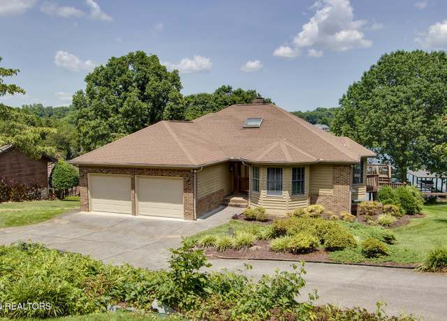 Property at 323 Kiyuga Way, Loudon, TN 37774, 3 beds, 2.5 baths