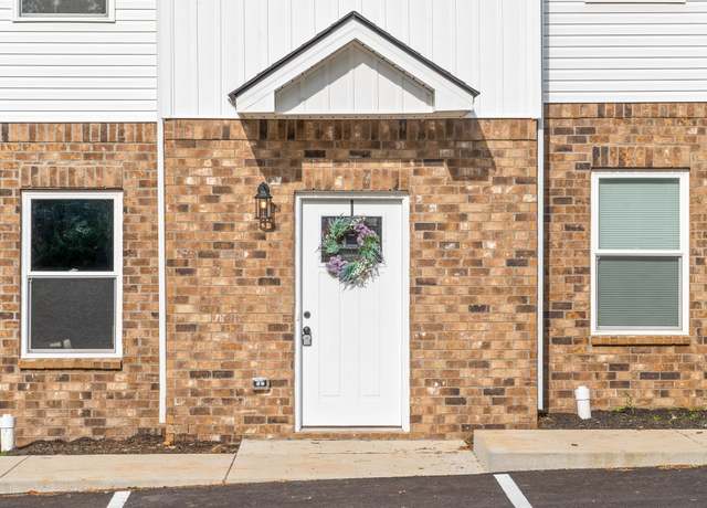 Property at 914 Power St #4, Clarksville, TN 37042, 2 beds, 2.5 baths