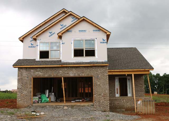 Property at 323 Ringgold, Clarksville, TN 37042, 3 beds, 2.5 baths