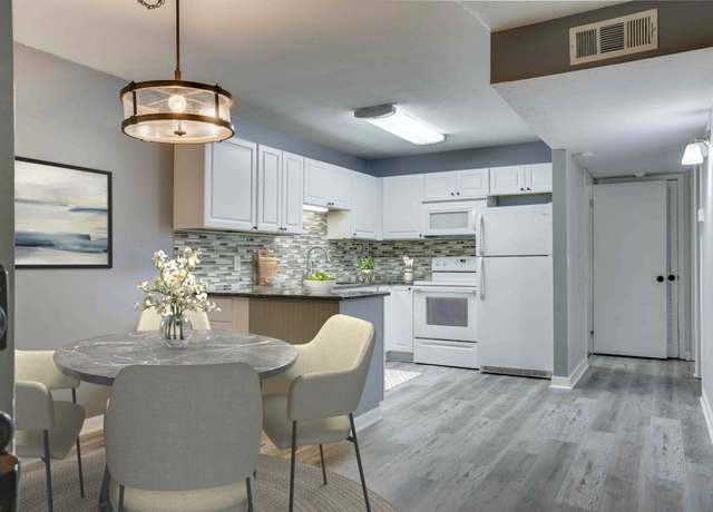 Property at 806 Ashlawn Pl, Nashville, TN 37211, 2 beds, 1 bath