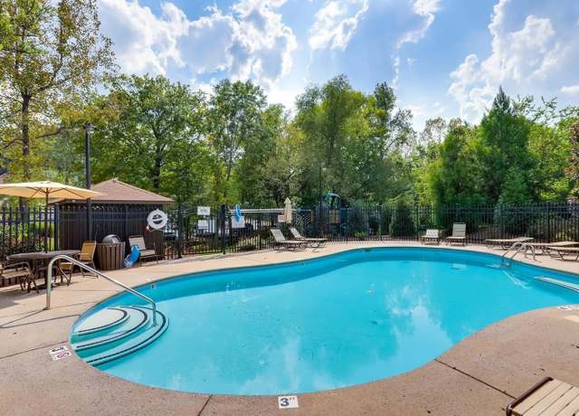 Property at 2532 Edinburgh St, Old Hickory, TN 37138, 3 beds, 2.5 baths