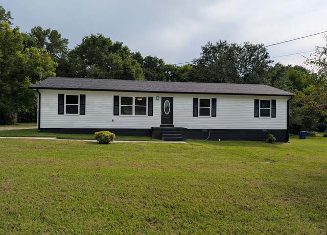 Property at 226 Ledbetter Rd, Shelbyville, TN 37160, 4 beds, 1.5 baths