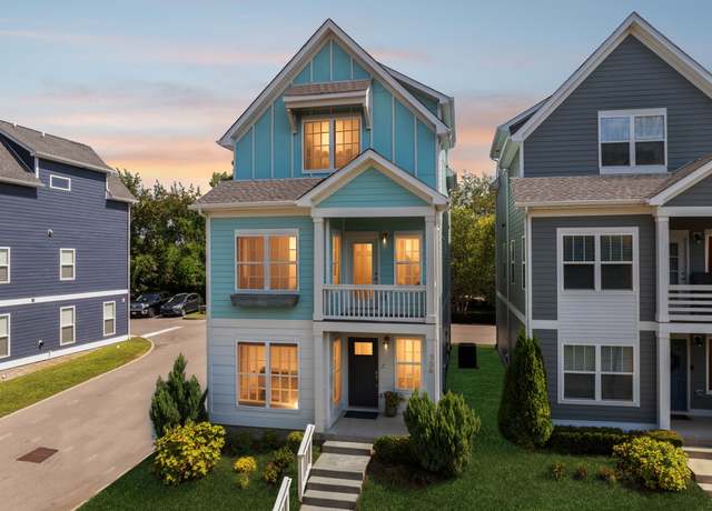 Property at 736 Bellevue Rd, Nashville, TN 37221, 2 beds, 3 baths