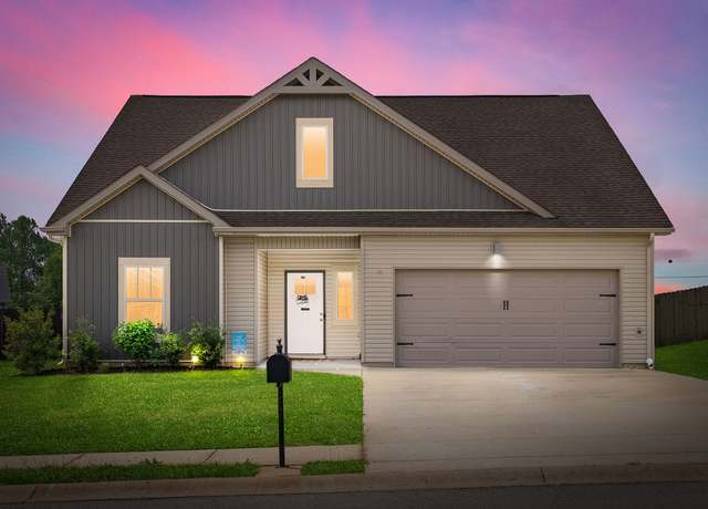 Property at 1164 Eagles Bluff Dr, Clarksville, TN 37040, 4 beds, 3 baths