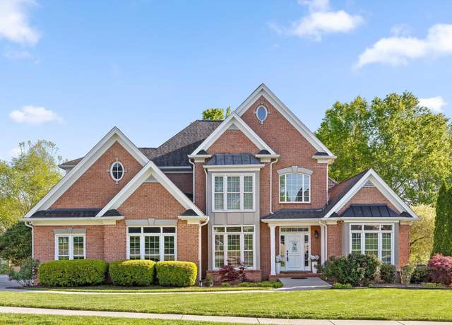 Property at 9727 Chestnut Hill Ln, Chattanooga, TN 37421, 5 beds, 4 baths