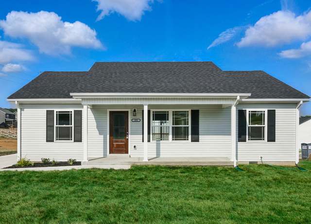 Property at 499 Mattingly Dr, Clarksville, TN 37042, 3 beds, 2 baths