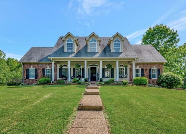Property at 640 Southerland Rd, Dickson, TN 37055, 4 beds, 3.5 baths