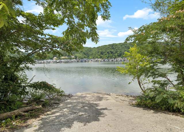 Property at 617 Still Point Rd, Smithville, TN 37166, 2 beds, 2 baths
