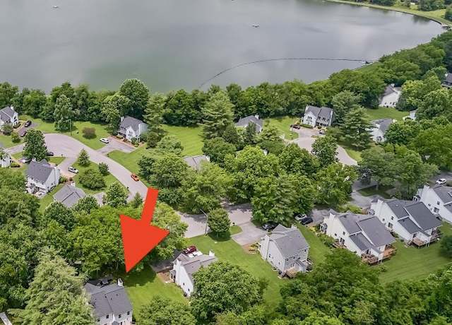 Property at 1301 Carriage Park Dr, Franklin, TN 37064, 2 beds, 1.5 baths