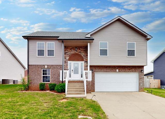 Property at 1049 Charles Thomas Dr, Clarksville, TN 37042, 4 beds, 2.5 baths