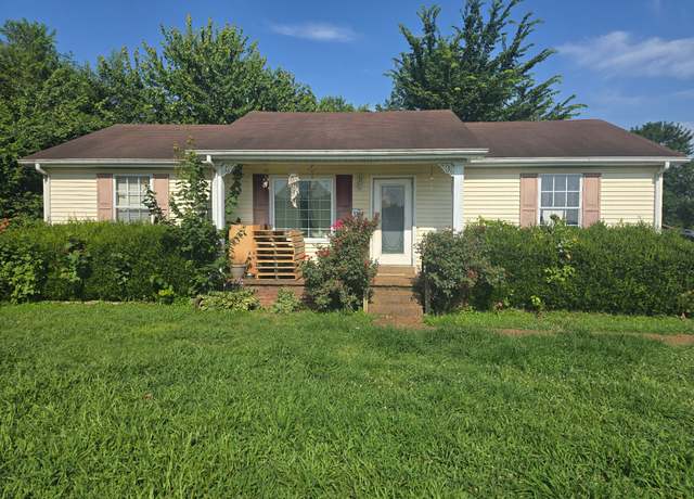 Property at 645 Airport Rd, Portland, TN 37148, 3 beds, 2 baths