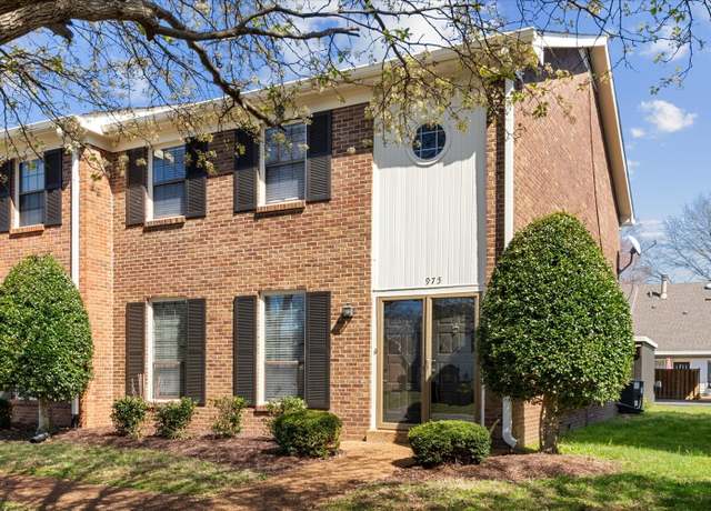 Property at 975 General George Patton Rd, Nashville, TN 37221, 3 beds, 2.5 baths