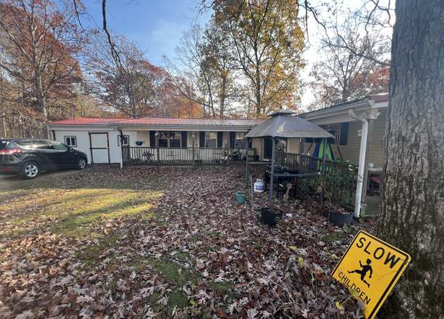 Property at 80 Darrell Rye Rd, Erin, TN 37061, 4 beds, 3 baths