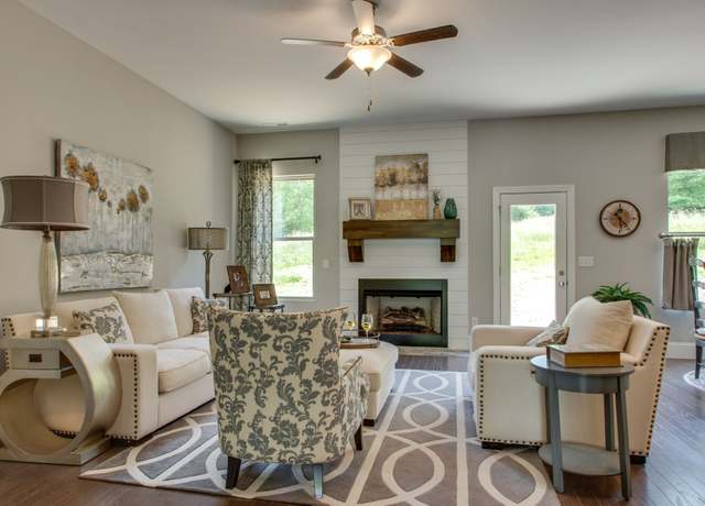 Property at 75 Fox Dr, Joelton, TN 37080, 3 beds, 2 baths