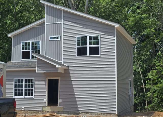 Property at 346 Welchwood Dr, Clarksville, TN 37040, 3 beds, 2.5 baths