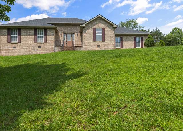 Property at 772 Blakemore Rd, Dickson, TN 37055, 4 beds, 2 baths
