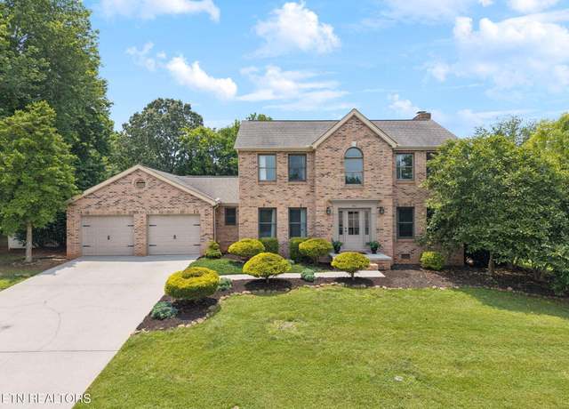 Property at 931 Sugarwood Dr, Maryville, TN 37803, 3 beds, 3.5 baths
