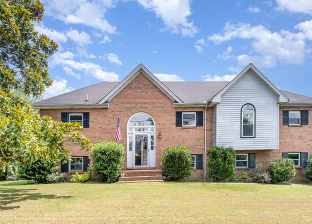 Property at 3002 Quail Ct, Greenbrier, TN 37073, 4 beds, 2.5 baths