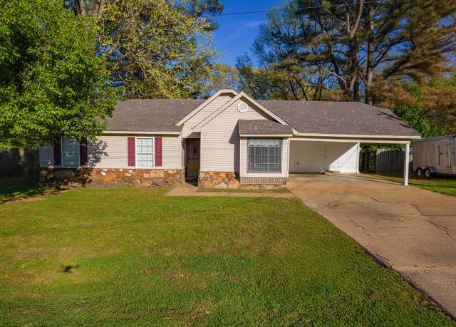 Property at 46 Wild Valley Ln, Jackson, TN 38305, 3 beds, 2 baths