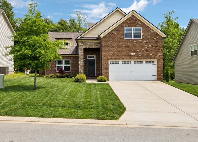 Property at 411 Barbaro Ct, Burns, TN 37029, 3 beds, 2.5 baths