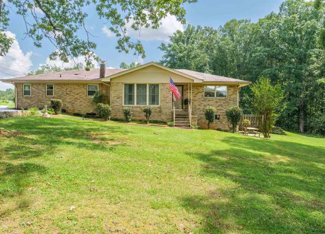 Property at 874 County Road 124, Florence, AL 35633, 3 beds, 2.5 baths