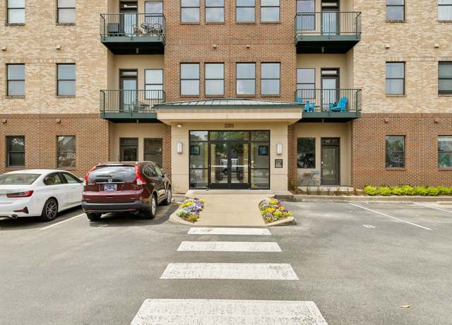 Property at 2201 8th Ave S #306, Nashville, TN 37204, 1 bed, 1 bath
